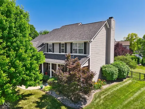 10126 Hawks Lake Drive Fishers IN 46037