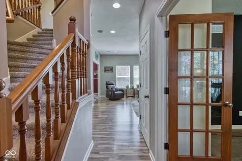 10126 Hawks Lake Drive Fishers IN 46037