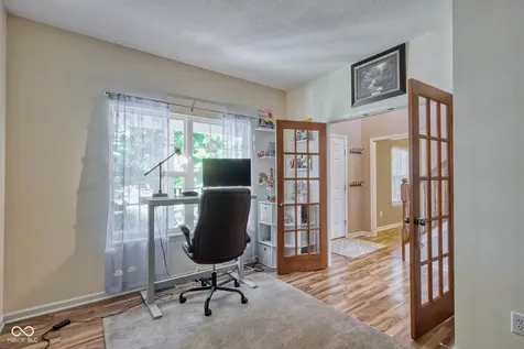 10126 Hawks Lake Drive Fishers IN 46037