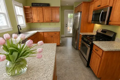 5524 E Michigan Street Indianapolis IN 46219