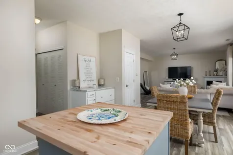 16910 Brigg Court Westfield IN 46074