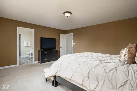16910 Brigg Court Westfield IN 46074