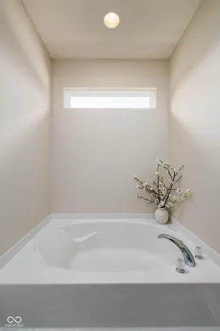 16910 Brigg Court Westfield IN 46074