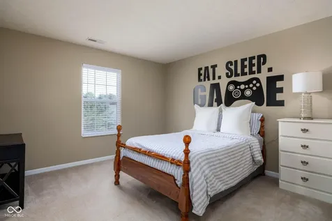 16910 Brigg Court Westfield IN 46074