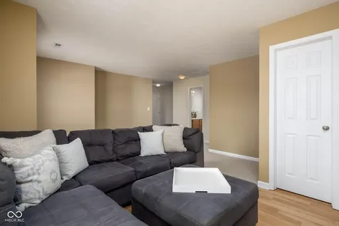 16910 Brigg Court Westfield IN 46074