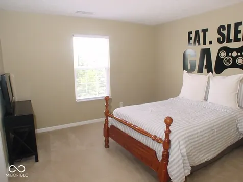 16910 Brigg Court Westfield IN 46074