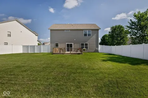 16910 Brigg Court Westfield IN 46074