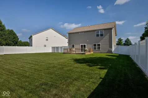 16910 Brigg Court Westfield IN 46074