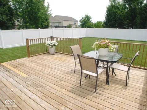 16910 Brigg Court Westfield IN 46074