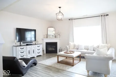16910 Brigg Court Westfield IN 46074