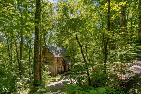833 Helmsburg Road Nashville IN 47448
