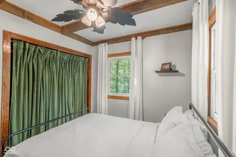 833 Helmsburg Road Nashville IN 47448