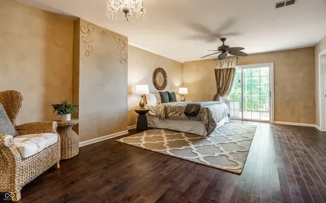 5225 Fall Creek Road Indianapolis IN 46220