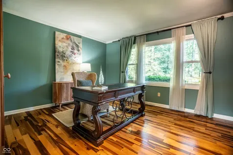 5225 Fall Creek Road Indianapolis IN 46220