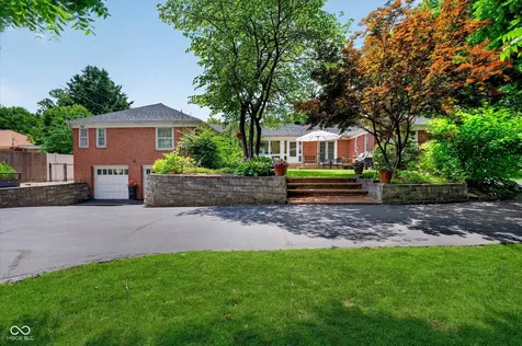 5790 E Michigan Street Indianapolis IN 46219