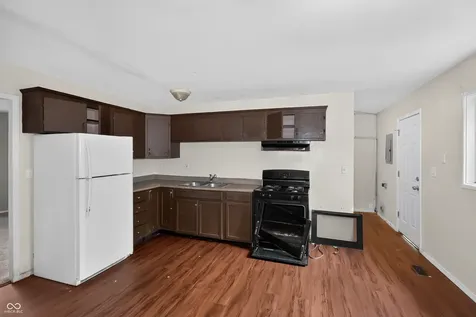 9926 Montery Road Indianapolis IN 46235