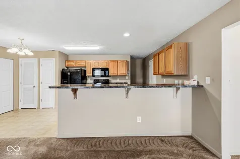 1153 Blackthorne Plainfield IN 46168