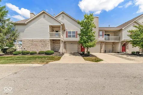 1153 Blackthorne Plainfield IN 46168