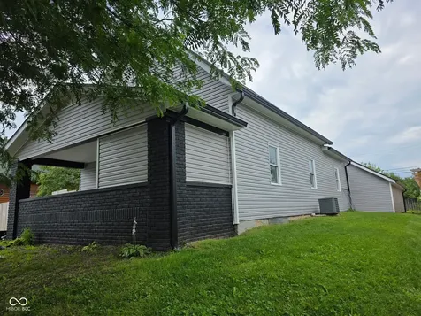 496 E Columbus Street Martinsville IN 46151