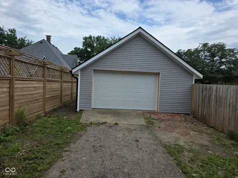 496 E Columbus Street Martinsville IN 46151