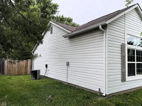 3722 W 41st Terrace Indianapolis IN 46228