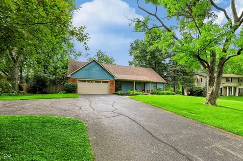 242 Beechmont Drive Carmel IN 46032