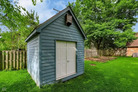 242 Beechmont Drive Carmel IN 46032