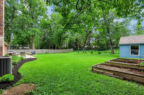 242 Beechmont Drive Carmel IN 46032