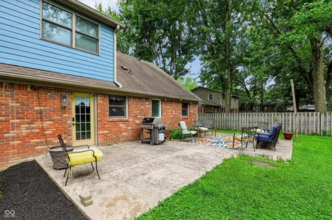 242 Beechmont Drive Carmel IN 46032