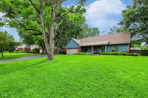 242 Beechmont Drive Carmel IN 46032
