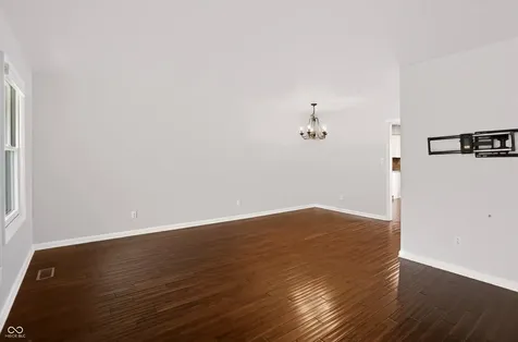 242 Beechmont Drive Carmel IN 46032