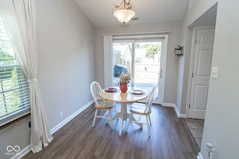 9709 River Oak Lane E Fishers IN 46038
