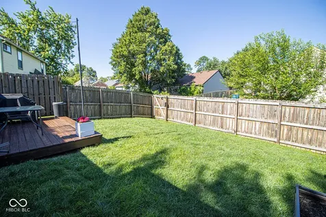 9709 River Oak Lane E Fishers IN 46038