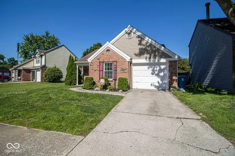 9709 River Oak Lane E Fishers IN 46038