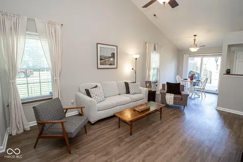 9709 River Oak Lane E Fishers IN 46038