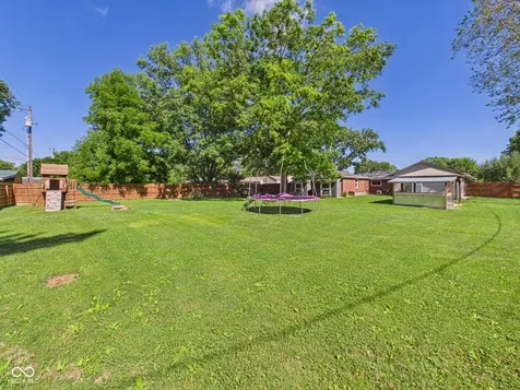 2763 W Hickory Drive Anderson IN 46013