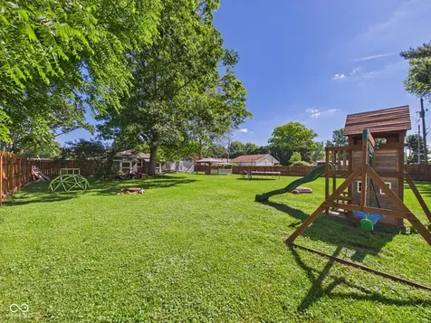 2763 W Hickory Drive Anderson IN 46013