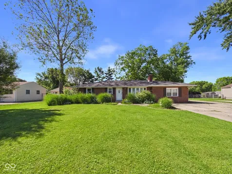 2763 W Hickory Drive Anderson IN 46013