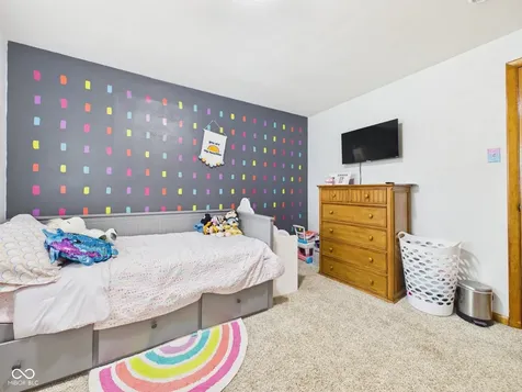 2763 W Hickory Drive Anderson IN 46013