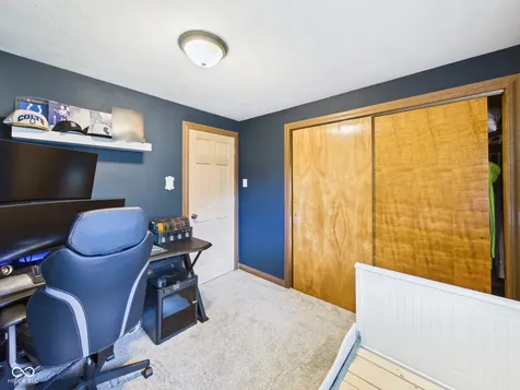 2763 W Hickory Drive Anderson IN 46013