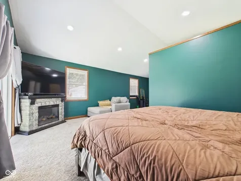 2763 W Hickory Drive Anderson IN 46013