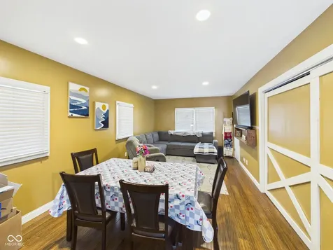 2763 W Hickory Drive Anderson IN 46013