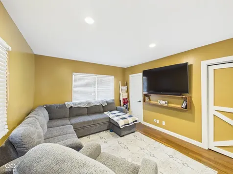 2763 W Hickory Drive Anderson IN 46013