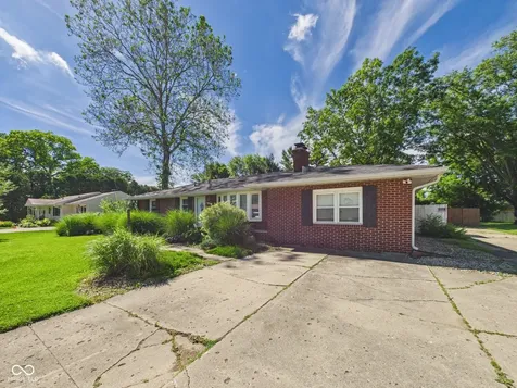 2763 W Hickory Drive Anderson IN 46013