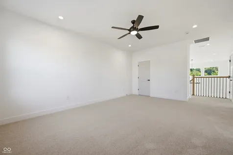 19637 Wood Farm Place Westfield IN 46074