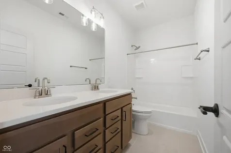19637 Wood Farm Place Westfield IN 46074