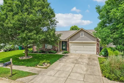 6660 W Denton Drive Mccordsville IN 46055