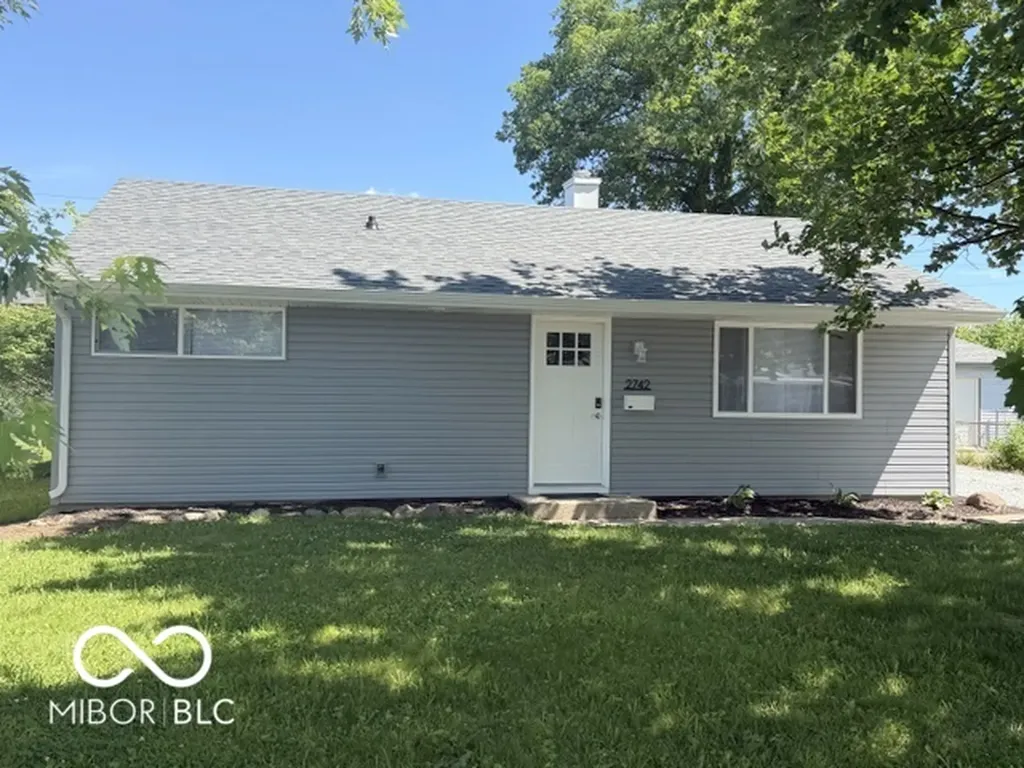 2742 W 18th Street Anderson IN 46011