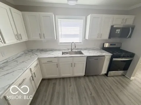 2742 W 18th Street Anderson IN 46011