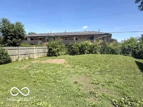 2742 W 18th Street Anderson IN 46011